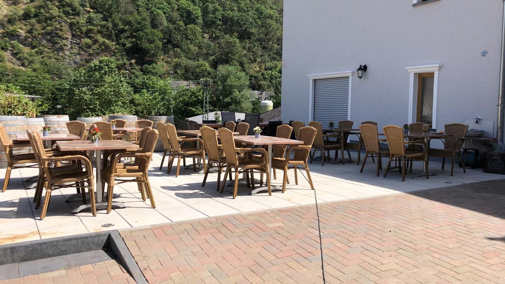 Rheinliebe Bistro Und Pension Lorch am Rhein Eksteriør billede